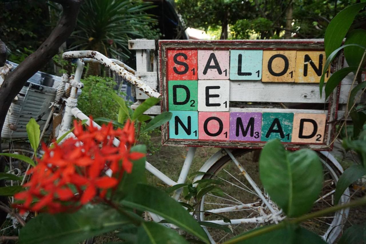 Bed and Breakfast Salon De Nomad Gili T. Gili Trawangan Zewnętrze zdjęcie