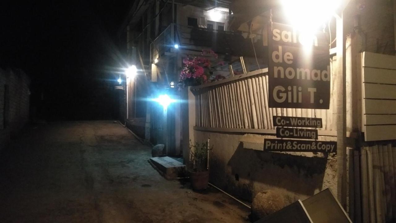 Bed and Breakfast Salon De Nomad Gili T. Gili Trawangan Zewnętrze zdjęcie